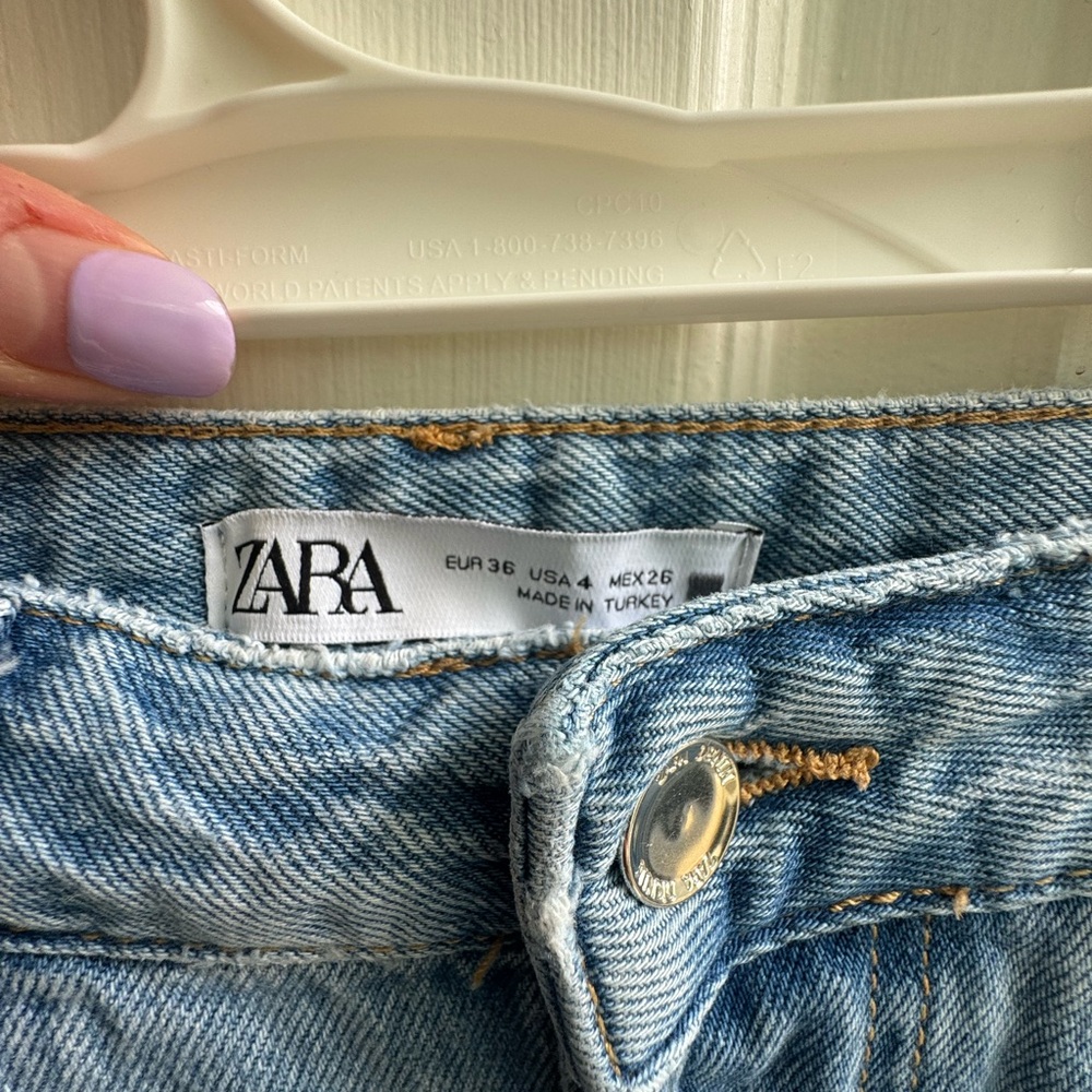 Zara light wash jeans